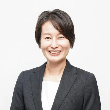 日替　真喜子